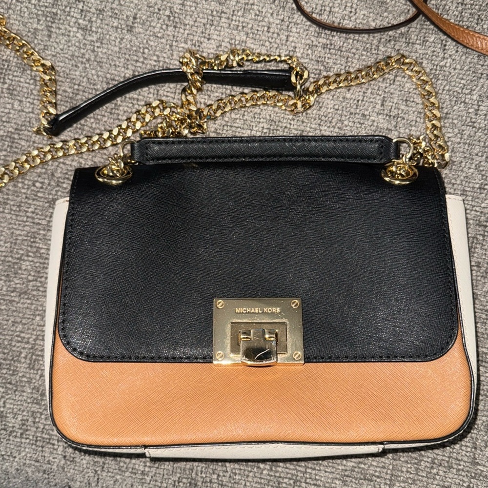 Michael Kors cross body shoulder bag